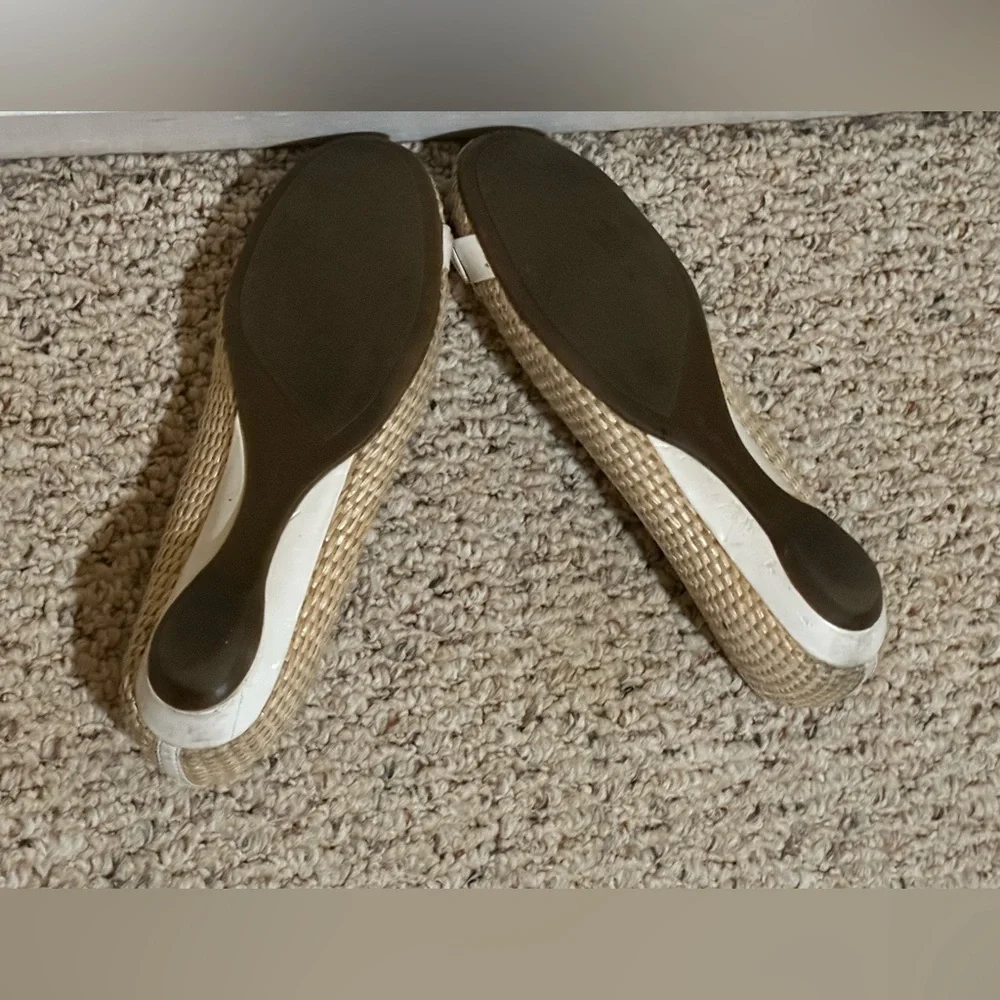 Liz Claiborne Women's "Aleya" Beige/White Woven Wicker Flats Shoes Size 9.5M - Picture 5 of 13